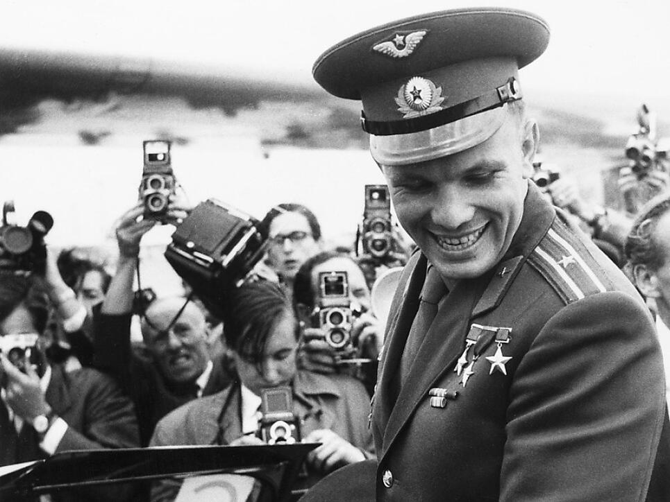 Der legendäre Kosmonaut war auch im Westen ein Star: Juri Gagarin bei einem Besuch in London 1961. (Archivbild)