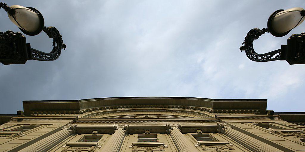 Politiker schielen erneut auf den Devisenberg der Schweizerischen Nationalbank (SNB). Auf Akzeptanz stossen könnte ein Vorschlag der UBS. Politiker schielen erneut auf den Devisenberg der Schweizerischen Nationalbank (SNB). Auf Akzeptanz stossen könnte ein Vorschlag der UBS.