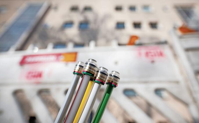 Verlegung von Glasfaserkabeln in Berlin