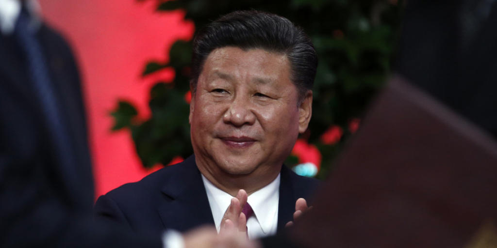 Chinas Präsident Xi Jinping hat sich vor seinem Staatsbesuch in Bern für eine breite Vertiefung der Beziehungen mit der Schweiz ausgesprochen. Das schreibt er in einem Gastbeitrag in der "Neuen Zürcher Zeitung". Chinas Präsident Xi Jinping hat sich vor seinem Staatsbesuch in Bern für eine breite Vertiefung der Beziehungen mit der Schweiz ausgesprochen. Das schreibt er in einem Gastbeitrag in der "Neuen Zürcher Zeitung".