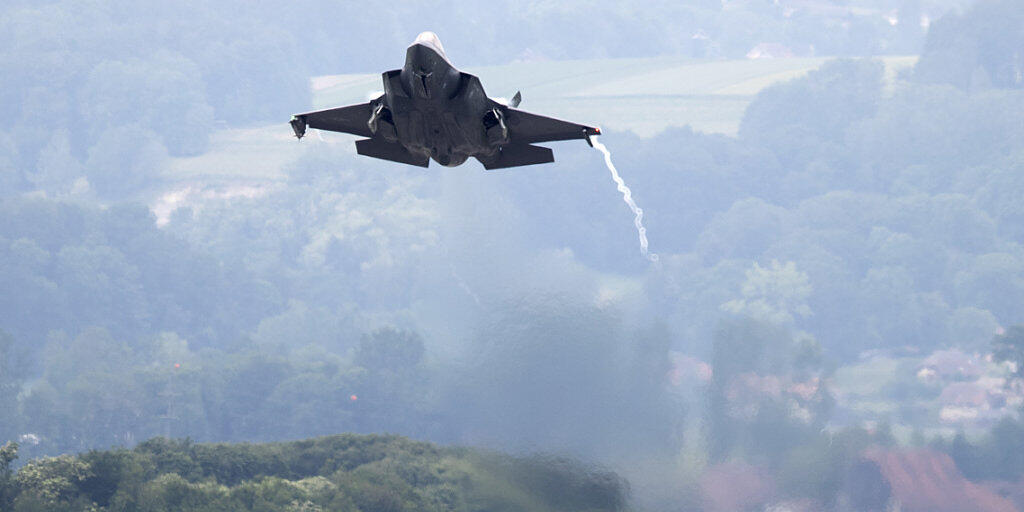 Der Bundesrat will bis zu 6 Milliarden Franken für neue Kampfjets ausgeben. Immer noch im Rennen ist das Tarnkappenkampfflugzeug F-35. (Archivbild)