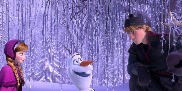 Szene aus dem Film "Frozen" mit Anna, Olaf (M) und Kristoff