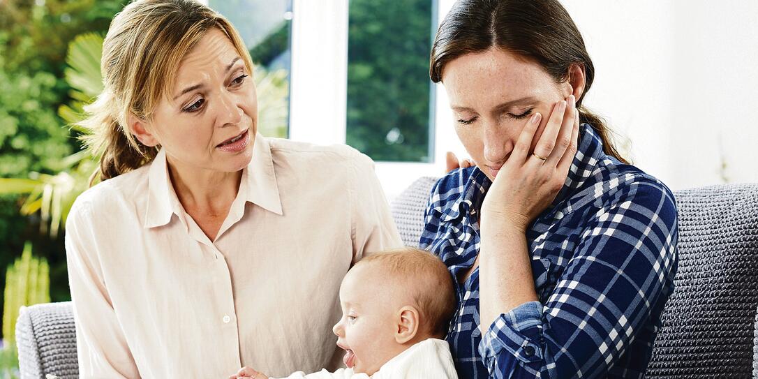 Health Visitor With New Mother Suffering With Depression Health Visitor With New Mother Suffering With Depression