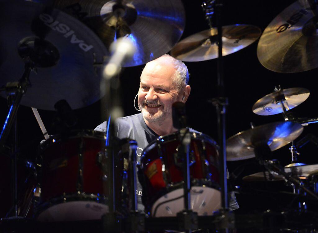 Der britische Schlagzeuger Jon Hiseman ist im Alter von 73 Jahren an den Folgen einer Hirntumor-Operation gestorben. (Archivbild)