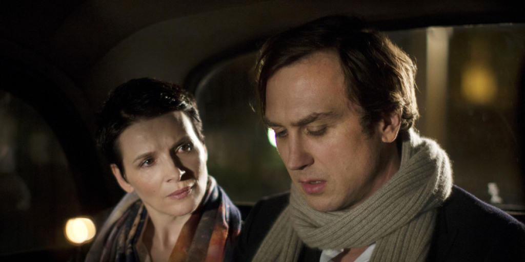 Lars Eidinger - hier neben Juliette Binoche in "Clouds of Sils Maria" - spielte schon 250 Mal Hamlet und ein Ende ist nicht abzusehen (Archiv).