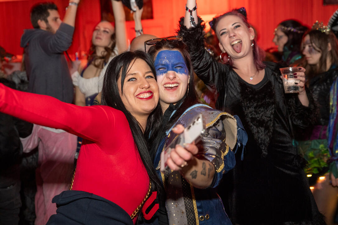 «Schaabumm» Party im Saal Schaan