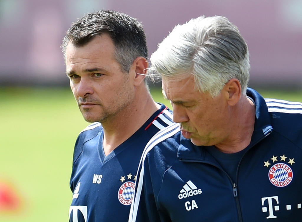 Tritt nach Carlo Ancelottis Entlassung in den Vordergrund als temporärer Trainer von Bayern München: Willy Sagnol Tritt nach Carlo Ancelottis Entlassung in den Vordergrund als temporärer Trainer von Bayern München: Willy Sagnol