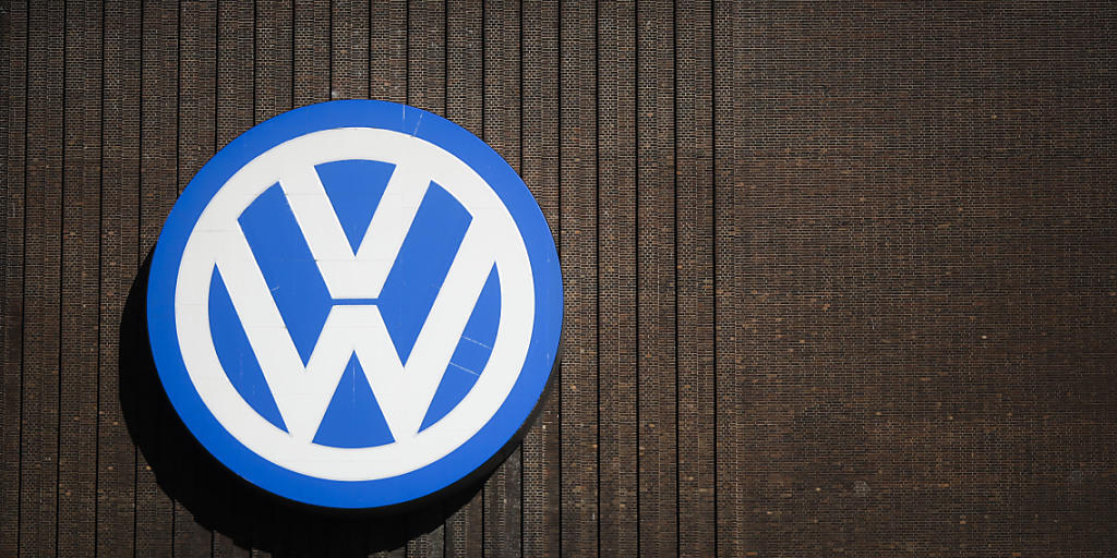 Volkswagen hat am Freitag Gerüchte dementiert, wonach im weltweit zweitgrössten Werk im mexikanischen Puebla Produktionsstopps drohen. Volkswagen hat am Freitag Gerüchte dementiert, wonach im weltweit zweitgrössten Werk im mexikanischen Puebla Produktionsstopps drohen.