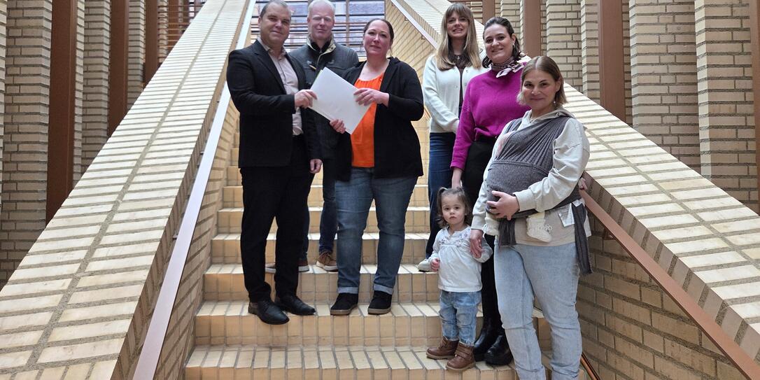 Die Petition wurde am 20. Februar dem Landtag übergeben.