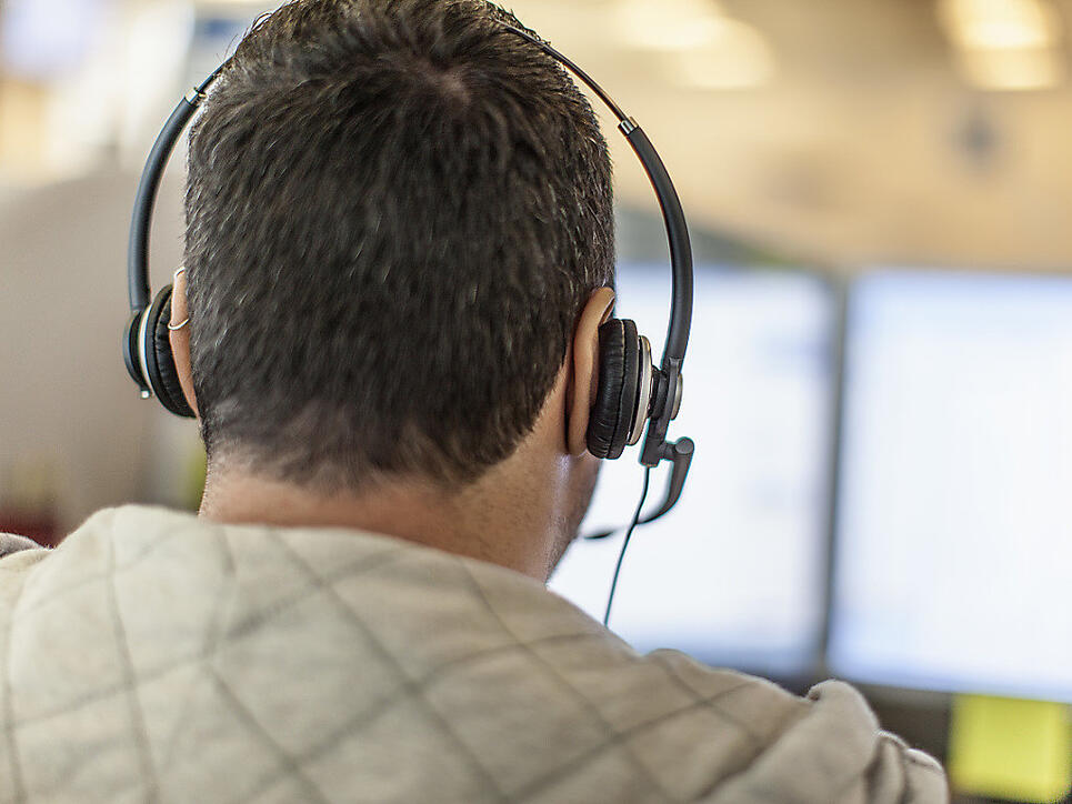 Werbeanrufe gehören seit Jahren zum grössten Ärgernis von Konsumenten und Konsumentinnen. Nun sollen Swisscom-Kunden die unerwünschten Anrufe von einem Callfilter auch auf dem Handy blockieren lassen können. (Themenbild)