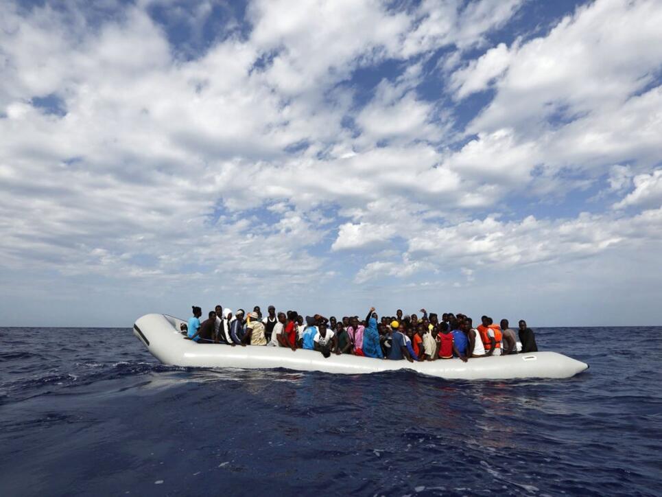Die Fahrt über das Mittelmeer endet für viele Flüchtlinge mit dem Tod. Hilfswerke fordern deshalb sichere und legale Zugangswege in die Schweiz. (Archiv)
