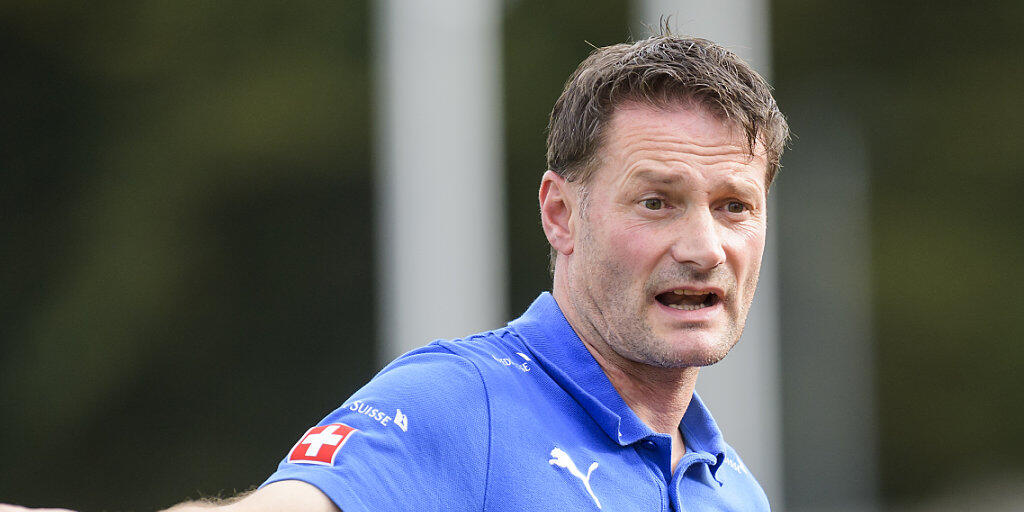Der Schweizer U17-Coach Stefan Marini will mit seinen Jungs an der EM in England hoch hinaus