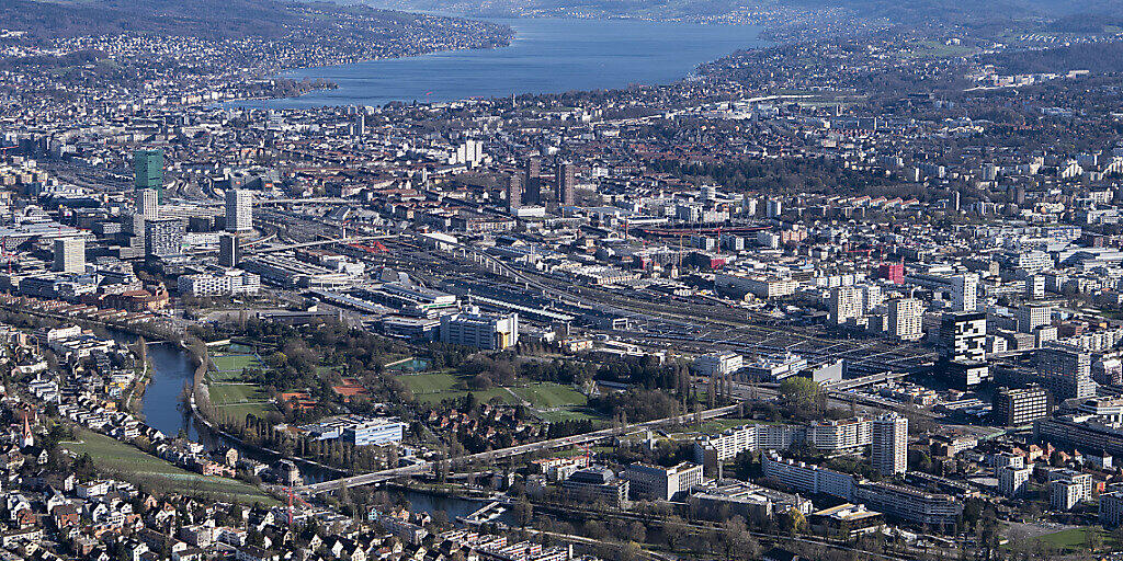 Die Agglomeration Zürich beherbergt einen Sechstel der Schweizer Arbeitsstätten.