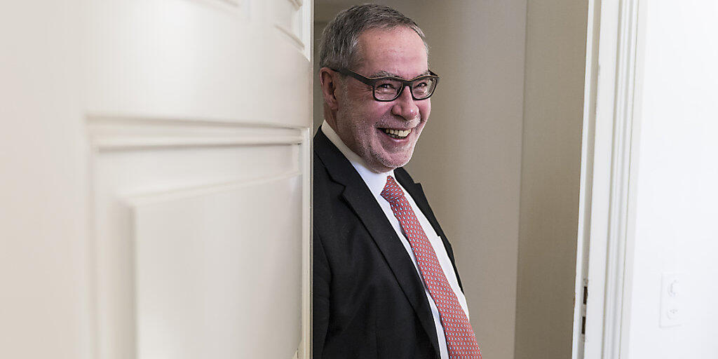 Der verstorbene ehemalige Berner Stadtpräsident Alexander Tschäppät, wie ihn viele in Erinnerung behalten werden: ein humorvoller, volksnaher Magistrat und selbsterklärter Bern-Fan.