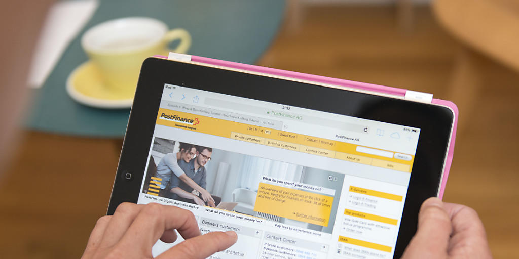 Postfinance-Kunden, die E-Banking nutzen, müssen künftig einwilligen, wenn ihre Bank Personendatenanalysen vornehmen will. Der Datenschutzbeauftragte des Bundes hat sich zusammen mit Konsumentenschützern mit der Bank in diesem Punkt einigen können.
