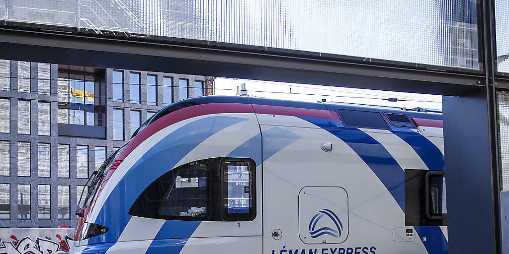 Im Grossraum Genf setzt man grosse Hoffnungen auf die neue S-Bahn Léman. Sie soll den Zusammenhalt in der grenzüberschreitenden Region verbessern. Das Schienennetz wird sich über 230 Kilometer erstrecken und 45 Bahnhöfe bedienen. (Archivbild)