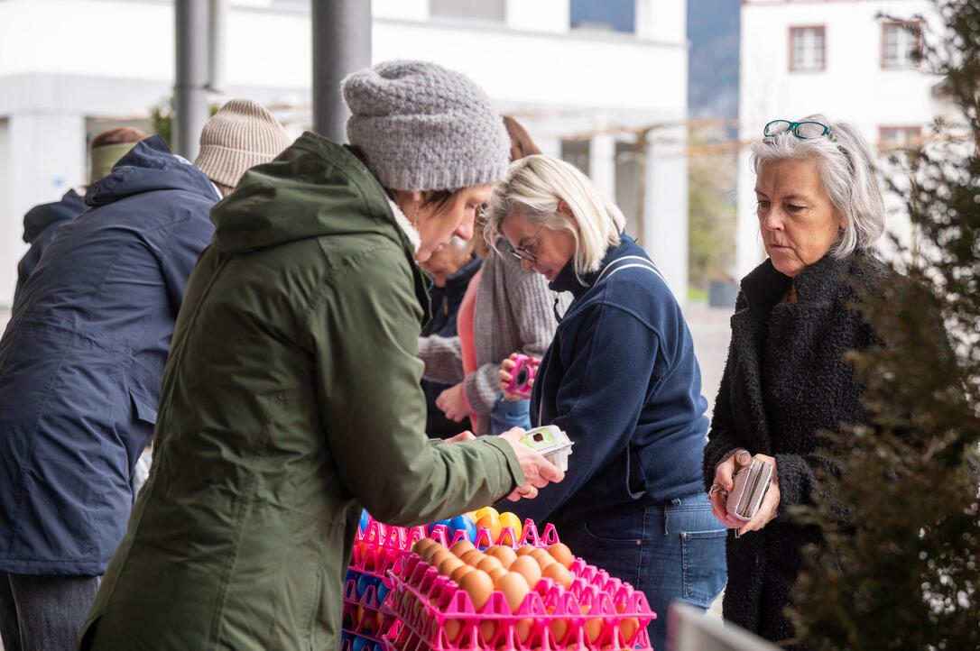 Verkauf von Karfreitags-Eiern in Eschen