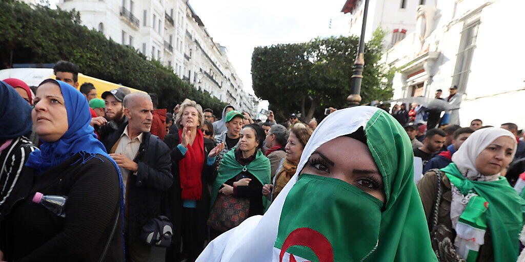 Protestmarsch in der Hauptstadt Algier.