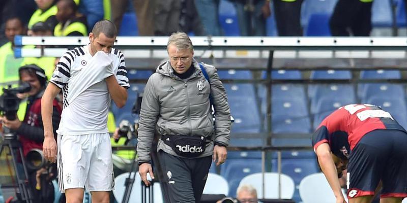 Turiner Sorgen: Niederlage in Genua, Leonardo Bonucci (links) verletzt