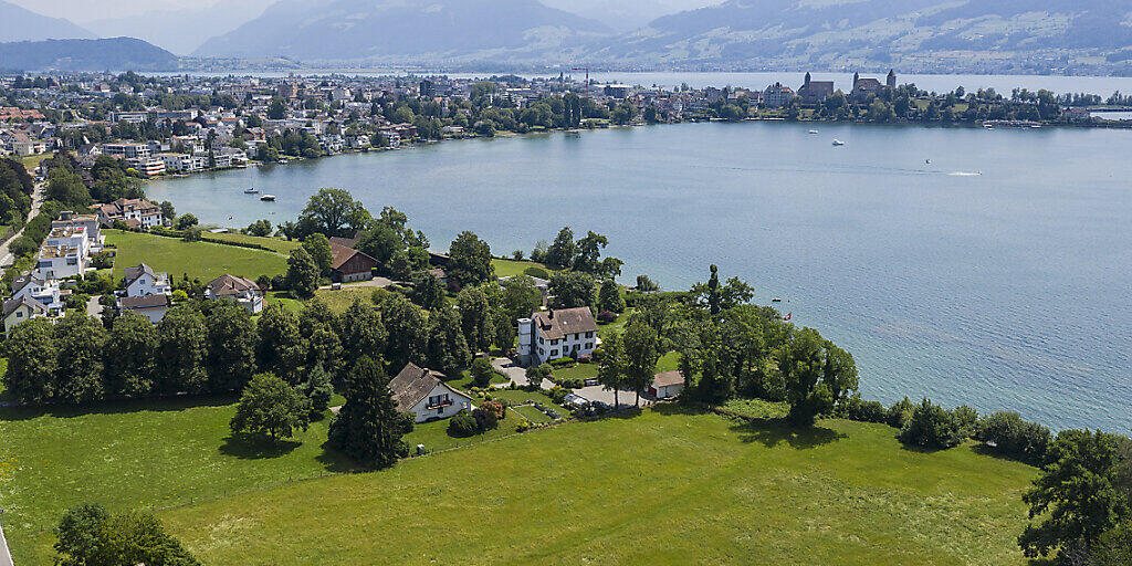 Blick auf das Baugrundstück von Tennisspieler Roger Federer am Zürichsee in Rapperswil-Jona, aufgenommen am 19. Juli 2019 (Archivbild).