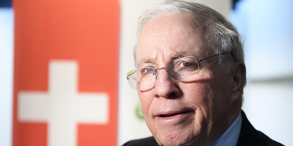 Christoph Blocher trennt sich von der "Basler Zeitung" und erhält im Gegenzug mehrere Gratiszeitungen. (Archivbild)