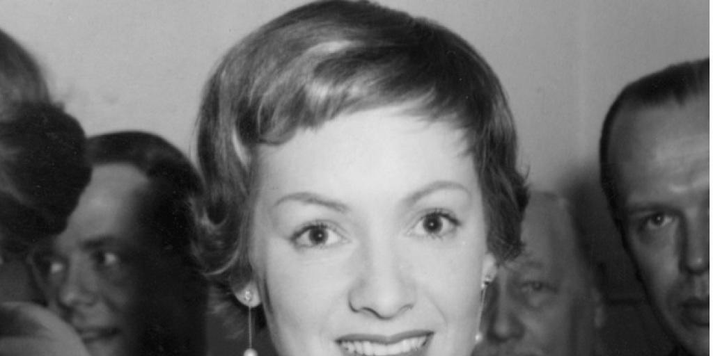 Trauerfeier für Ruth Leuwerik: In München haben sich Fans und Familie von der "Trapp Familie"-Schauspielerin verabschiedet (Archiv). Trauerfeier für Ruth Leuwerik: In München haben sich Fans und Familie von der "Trapp Familie"-Schauspielerin verabschiedet (Archiv).