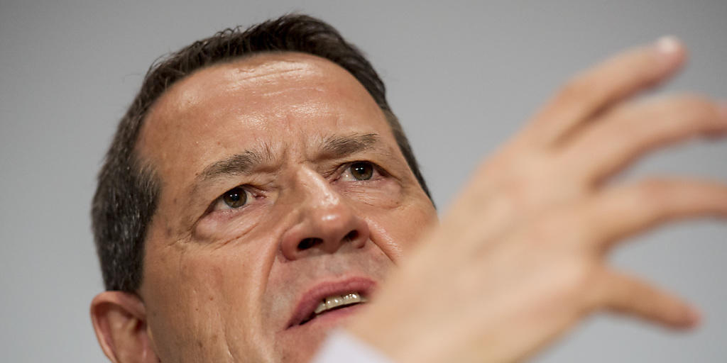 Ulrich Gygi ist nicht mehr im Verwaltungsrat des Versicherungskonzerns Axa Winterthur. Seine Mandate bei der SBB, der SRG sowie der Bank BNP Paribas behält er aber (Archiv). Ulrich Gygi ist nicht mehr im Verwaltungsrat des Versicherungskonzerns Axa Winterthur. Seine Mandate bei der SBB, der SRG sowie der Bank BNP Paribas behält er aber (Archiv).