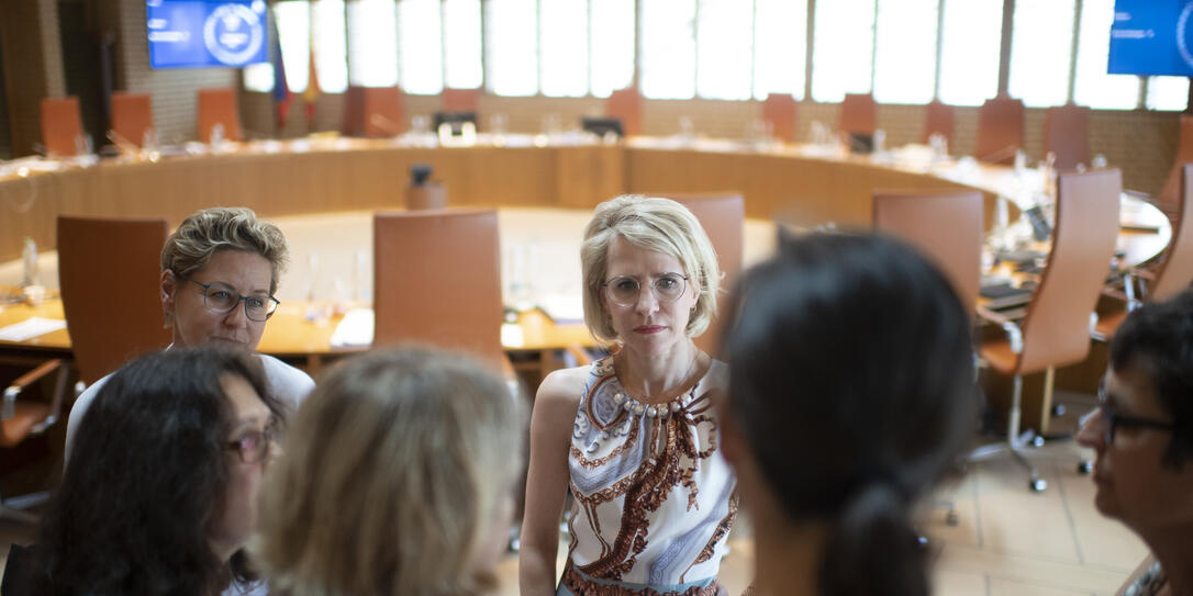 LANDTAG, SONDERSITZUNG LANDTAG, SPESENAFFAERE AURELIA FRICK,