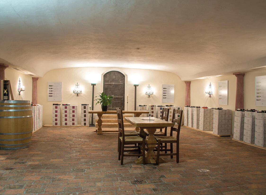 Hofkellerei des Fürsten von Liechtenstein auf Hierbeimir