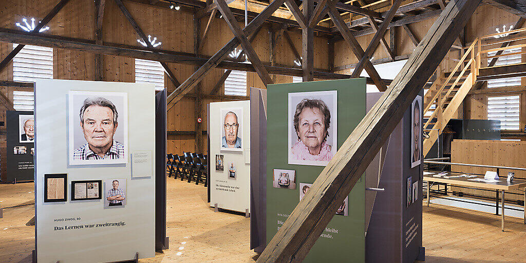 Ausstellung zum Schicksal der Verdingkinder in der Schweiz: Der Bund prüft zurzeit weitere 470 Gesuche für Solidaritätsbeiträge zur Wiedergutmachung. (Archivbild)
