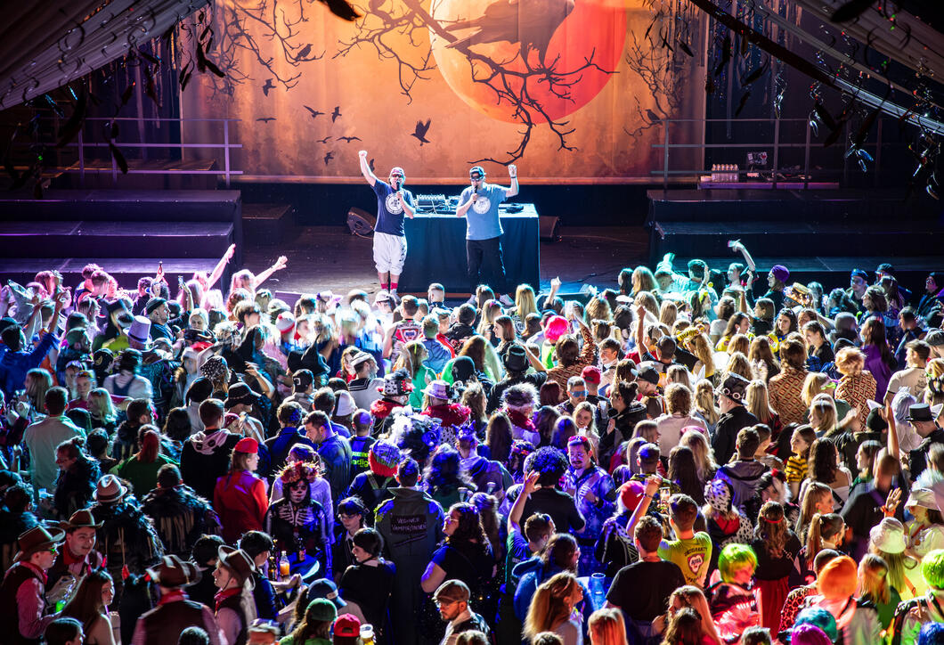 «Schaabumm» Party im Saal Schaan