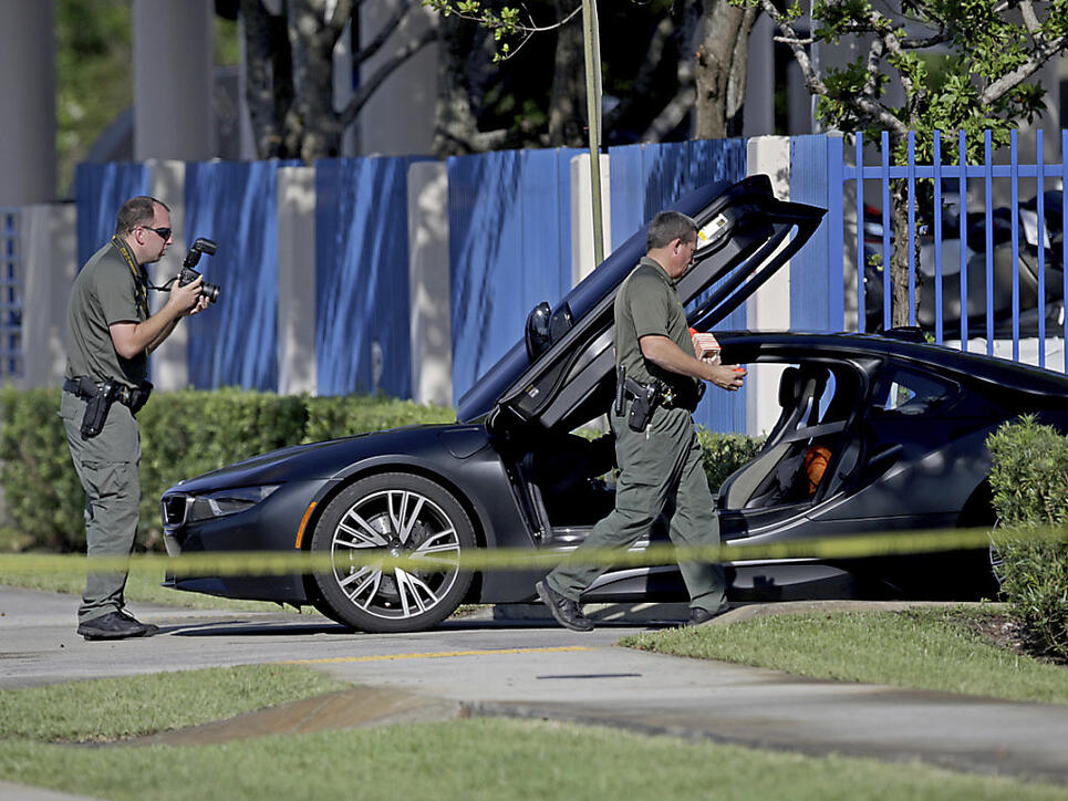 Der US-Rapper XXXTentacion ist am Montag auf offener Strasse in Florida einem Anschlag zum Opfer gefallen.