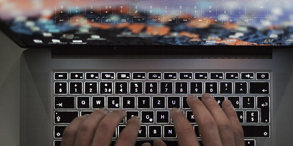 In Russland übernahm der Staat mit einem neuen Gesetz die technische Kontrolle über das Internet. (Symbolbild)