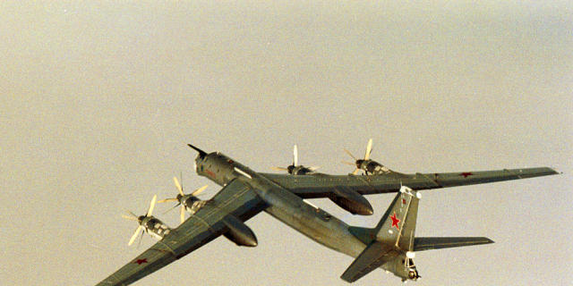 Russischer Langstreckenbomber Tu-95 (Archiv) Russischer Langstreckenbomber Tu-95 (Archiv)