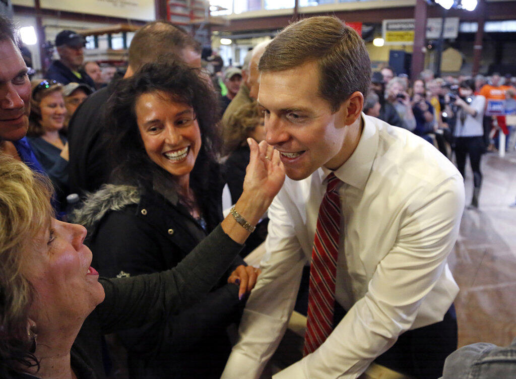 "Wir haben es geschafft": Der 33-jährige Demokrat Conor Lamb beansprucht den Sieg in der äusserst knapp verlaufenen Nachwahl in Pennsylvania für einen Sitz im US-Repräsentantenhaus für sich. (Archivbild) "Wir haben es geschafft": Der 33-jährige Demokrat Conor Lamb beansprucht den Sieg in der äusserst knapp verlaufenen Nachwahl in Pennsylvania für einen Sitz im US-Repräsentantenhaus für sich. (Archivbild)