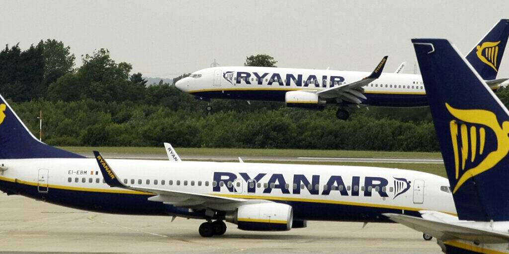 Ryanair muss Gürtel enger schnallen. (Archivbild)