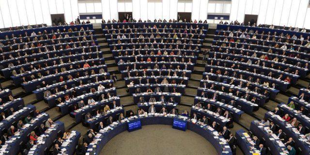 Das EU-Parlament macht Druck auf die Türkei (Archiv) Das EU-Parlament macht Druck auf die Türkei (Archiv)