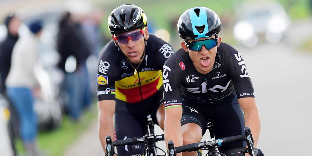 Philippe Gilbert (links) kämpft sich beim Amstel Gold Race nach seinem Sturz zurück und gewinnt Philippe Gilbert (links) kämpft sich beim Amstel Gold Race nach seinem Sturz zurück und gewinnt