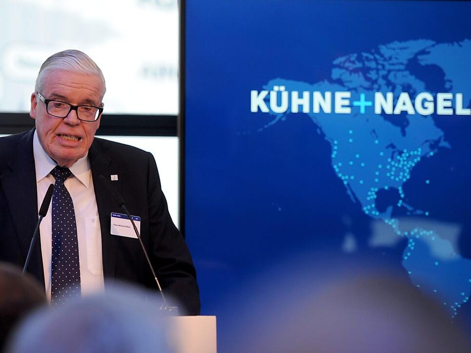 Mehrheitseigner Klaus-Michael Kühne kann mit den Wachstumszahlen von Kühne+Nagel im laufenden Jahr zufrieden sein. (Archiv)