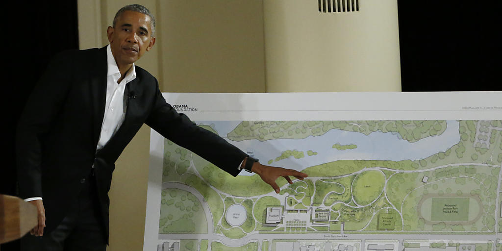 Ex-US-Präsident Barack Obama hat am Donnerstag die Baupläne für seine Präsidentenbibliothek in seiner früheren Heimatstadt Chicago vorgestellt. In den USA erhalten die Ex-Präsidenten traditionell eine Bibliothek mit angegliedertem Museum.