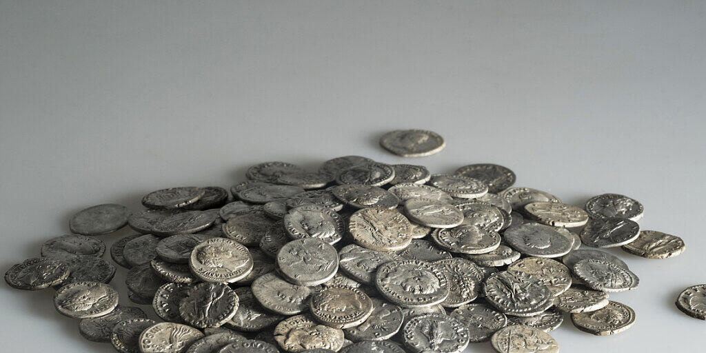 Der Wert der 293 in Pratteln BL gefundenen römischen Münzen entsprach ungefähr dem halben Jahreslohn eines Legionärs.