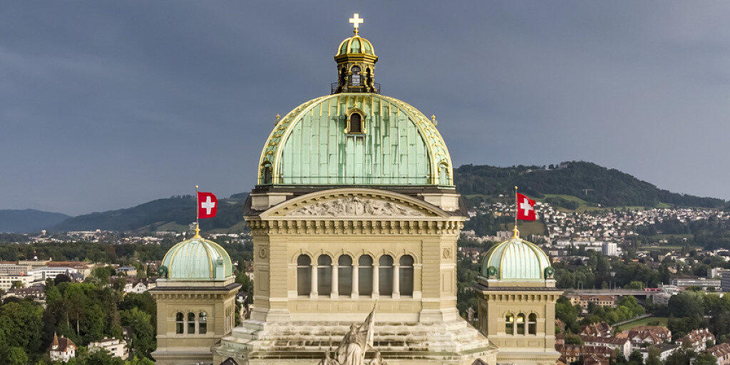 Fünf Monate vor den nationalen Wahlen 2019 ist im Bundeshaus insbesondere die knappe Mehrheit von 101 Sitzen, welche die SVP und die FDP gemeinsam halten, akut in Gefahr. (Archivbild) Fünf Monate vor den nationalen Wahlen 2019 ist im Bundeshaus insbesondere die knappe Mehrheit von 101 Sitzen, welche die SVP und die FDP gemeinsam halten, akut in Gefahr. (Archivbild)