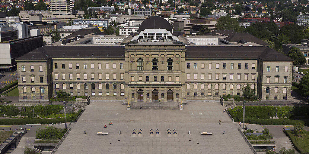 Die ETH Zürich liegt im Universitätsranking des Hochschulanalysten Quacquarelli Symonds weiterhin auf Rang 6, die beste Platzierung einer Universität in Kontinentaleuropa. (Archivbild)