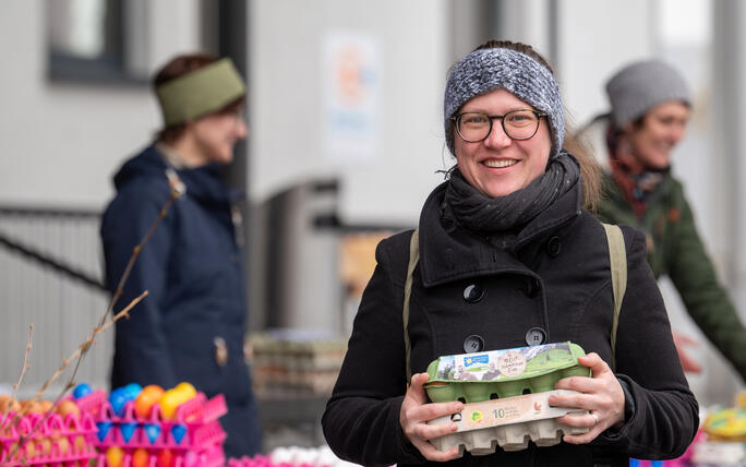 Verkauf von Karfreitags-Eiern in Eschen