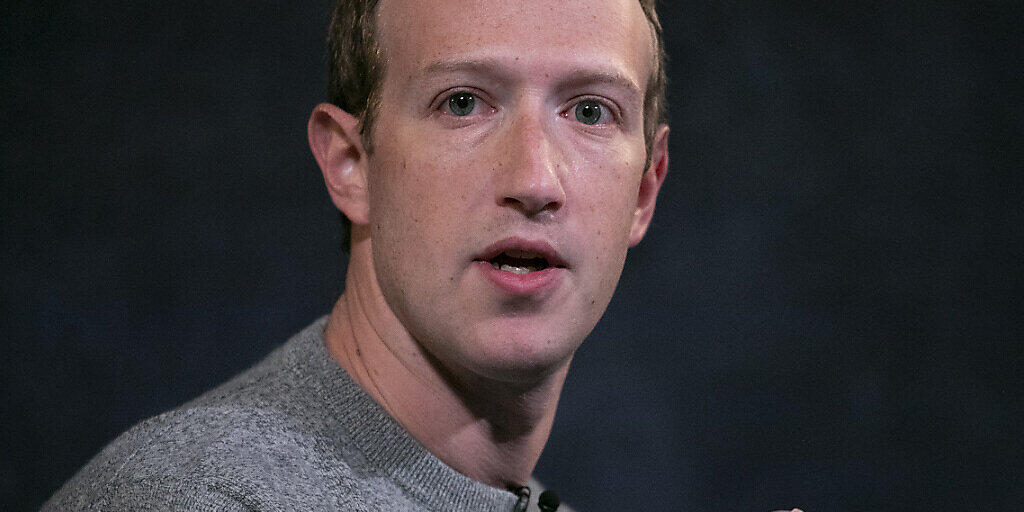Facebook-Chef Mark Zuckerberg ist überzeugt, dass langfristig jeder zweite Bürojob von Zuhause aus erledigt werden wird. (Archivbild)