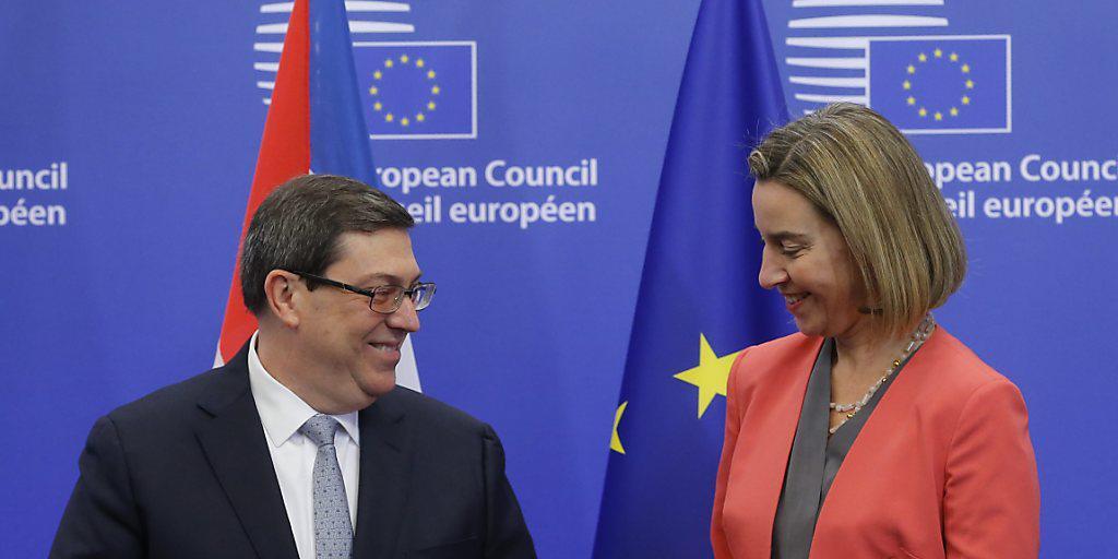 EU-Aussenbeauftragte Federica Mogherini empfängt in Brüssel Kubas Aussenminister Bruno Rodriguez: Die Union und Kuba wollen den Dialog stärken. EU-Aussenbeauftragte Federica Mogherini empfängt in Brüssel Kubas Aussenminister Bruno Rodriguez: Die Union und Kuba wollen den Dialog stärken.
