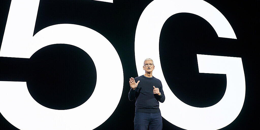 Bereit für 5G: Apple-Chef Tim Cook präsentiert die neuen iPhone-Modelle im kalifornischen Cupertino. Bereit für 5G: Apple-Chef Tim Cook präsentiert die neuen iPhone-Modelle im kalifornischen Cupertino.