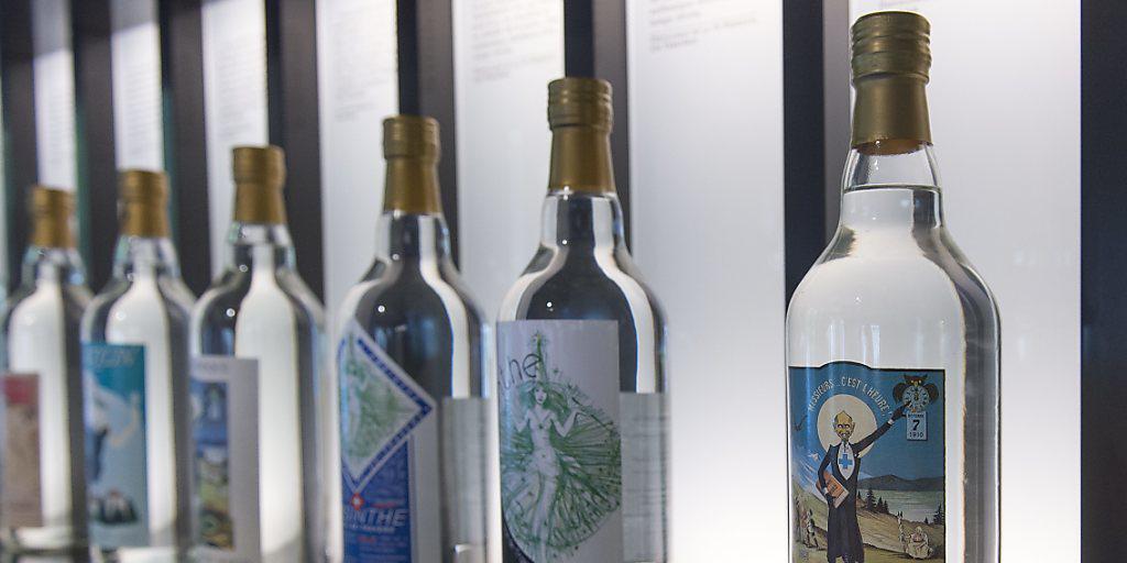Sofern niemand Einsprache erhebt, kann der "Absinthe du Val-de-Travers" als geschützte geografische Angabe eingetragen werden. (Archivbild) Sofern niemand Einsprache erhebt, kann der "Absinthe du Val-de-Travers" als geschützte geografische Angabe eingetragen werden. (Archivbild)