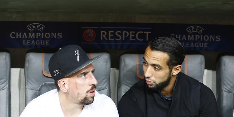 Franck Ribéry (links, mit Mehdi Benatia) konnte zuletzt lange nur zuschauen